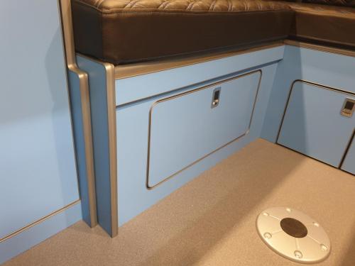 Campervan-U-shape-layout
